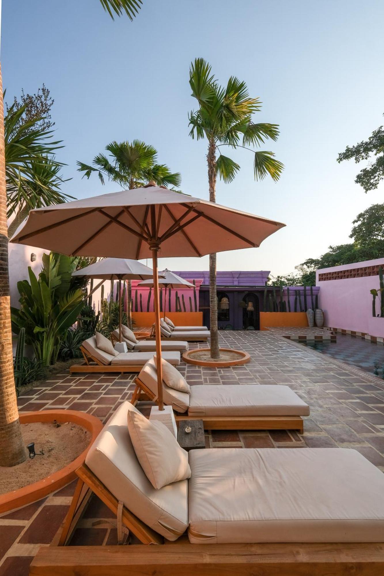 El Barrio Boutique Hotel & Bar Canggu Exterior foto
